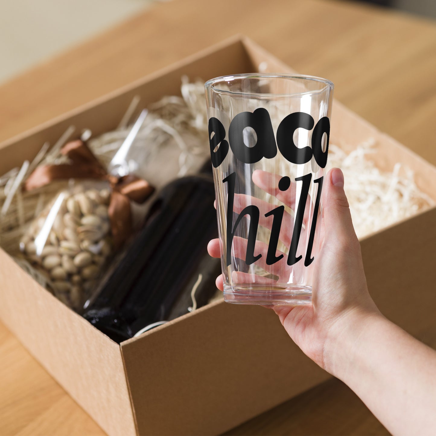 Beacon Hill Pint Glass